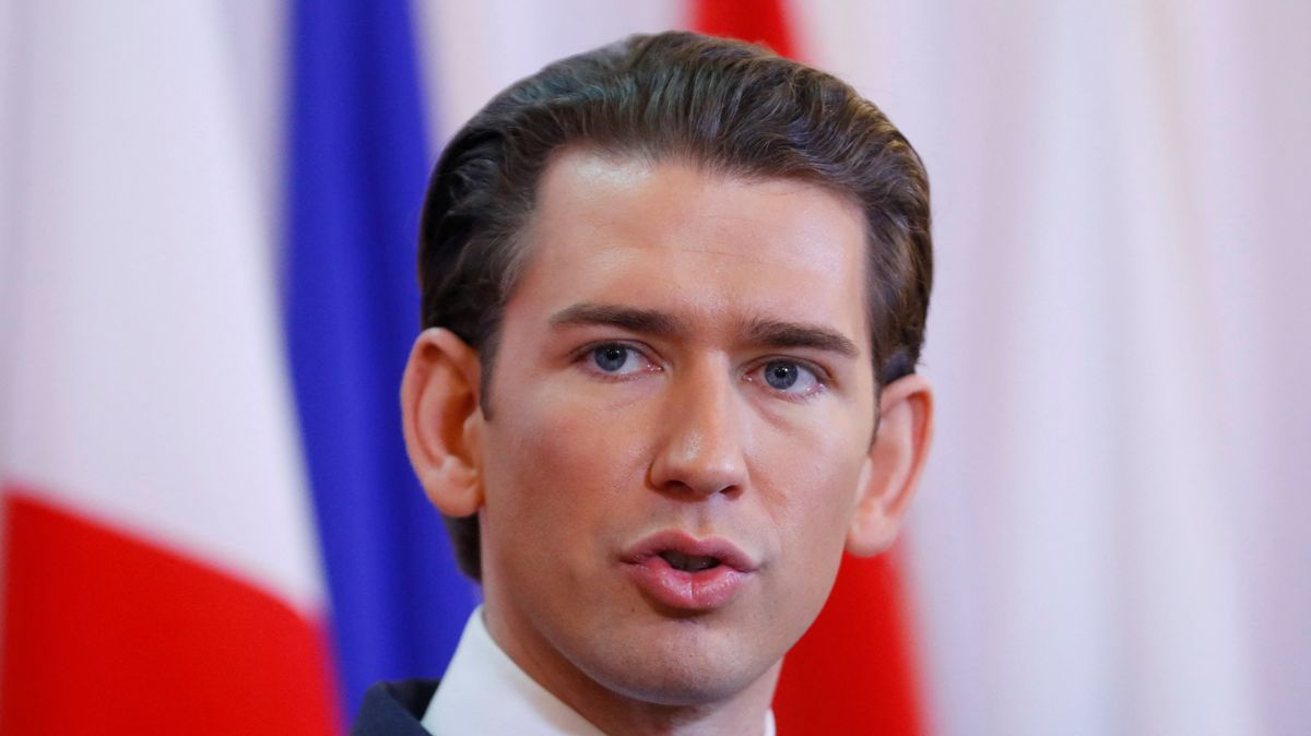 Bývalého rakouského kancléře Kurze obžalovali z křivé výpovědi